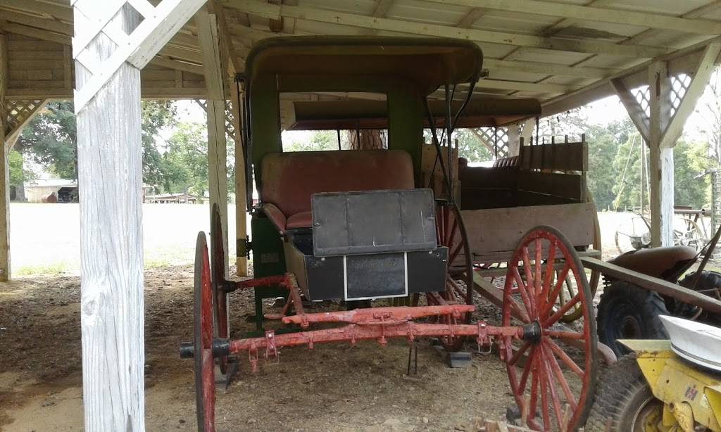 Heavys Barbeque | restaurant | 2288 Sparta Rd SE, Crawfordville, GA 30631, USA | 7064562445 OR +1 706-456-2445