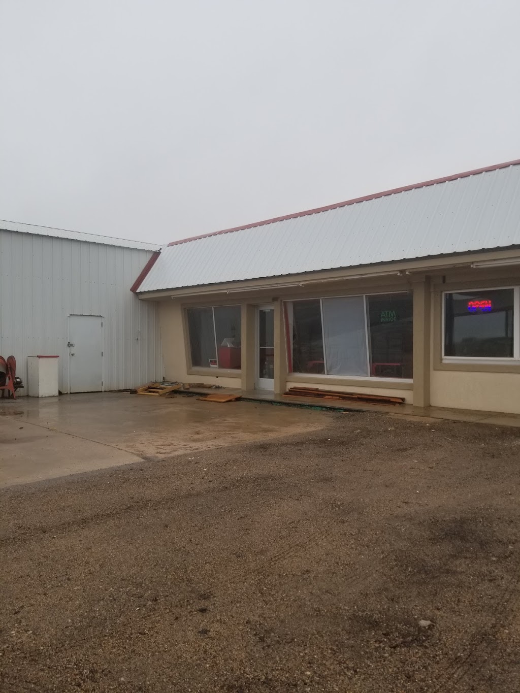 Panhandle Pizza | restaurant | 303 W Williams St, Turpin, OK 73950, USA | 5807783223 OR +1 580-778-3223