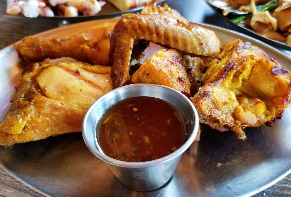 Khaosan Thai Street Food | restaurant | 19801 Ventura Blvd, Woodland Hills, CA 91364, USA | 8189329845 OR +1 818-932-9845