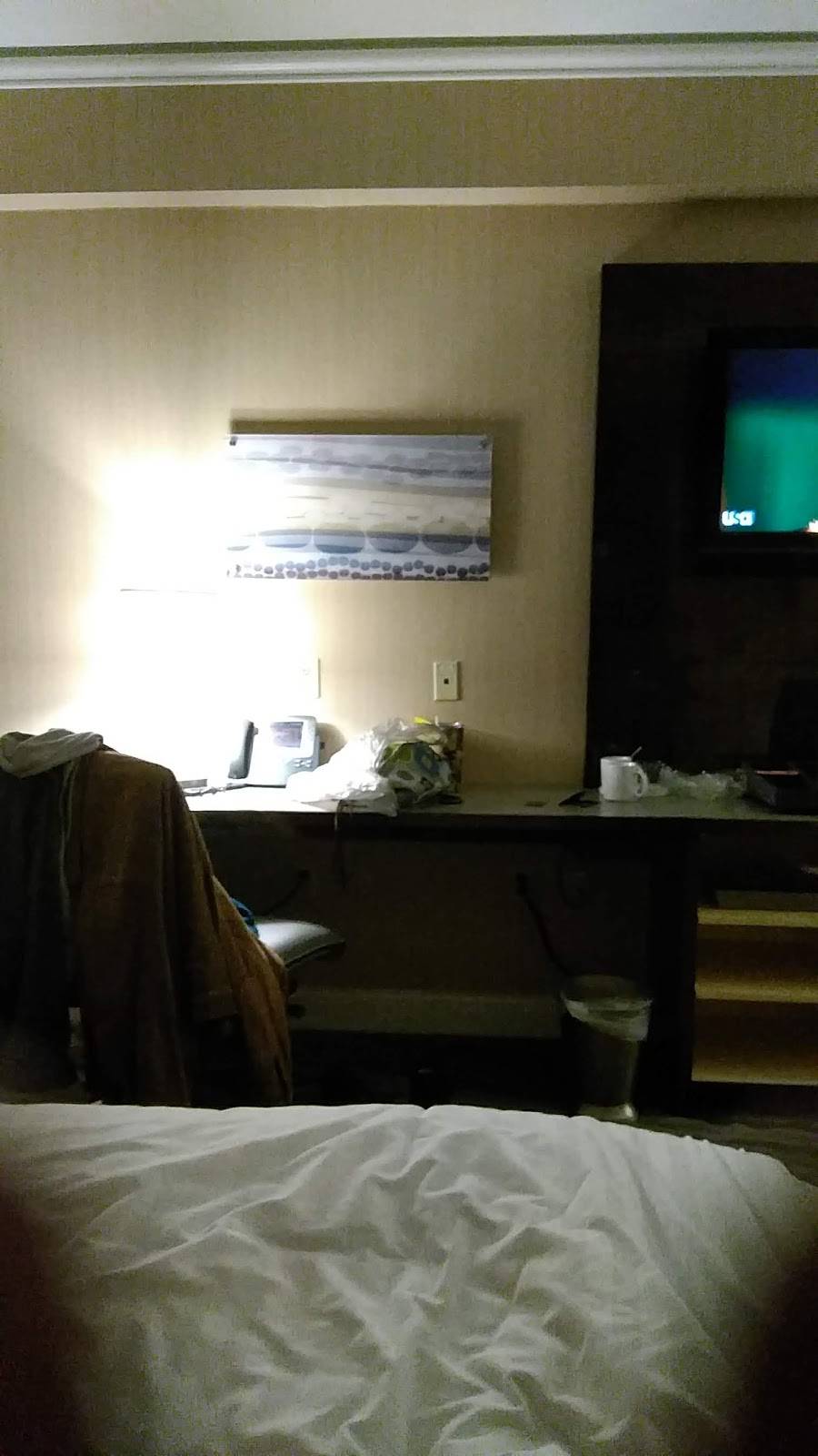 Mount airy lodge | restaurant | Mt Pocono, PA 18344, USA | 4845972727 OR +1 484-597-2727