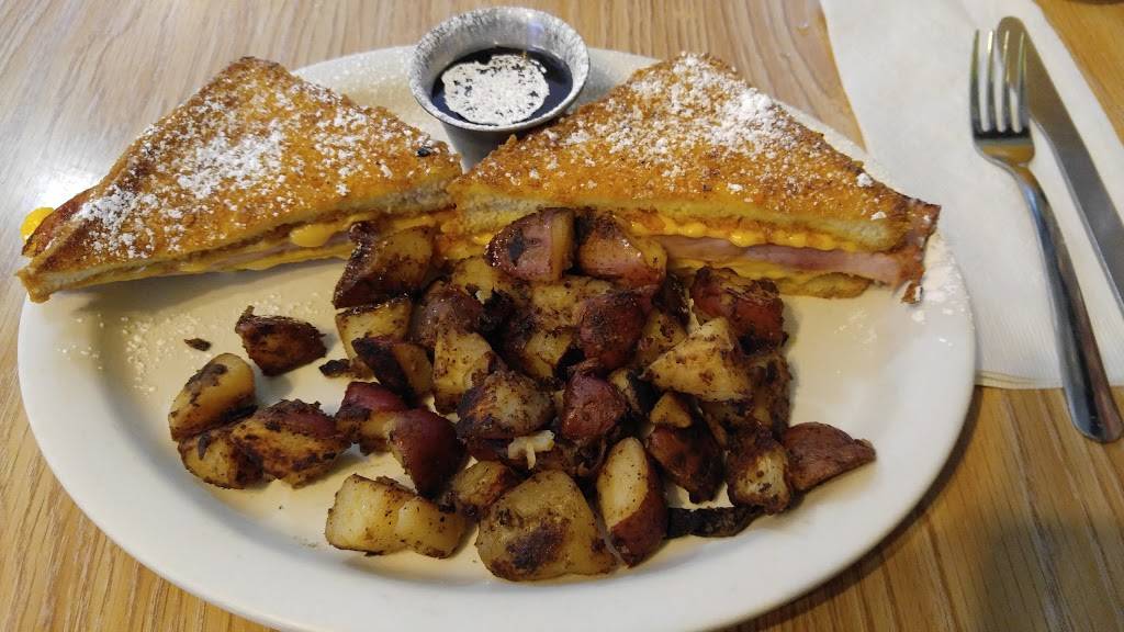 Golden Harvest Restaurant | restaurant | 1625 Turner Rd, Lansing, MI 48906, USA | 5174853663 OR +1 517-485-3663