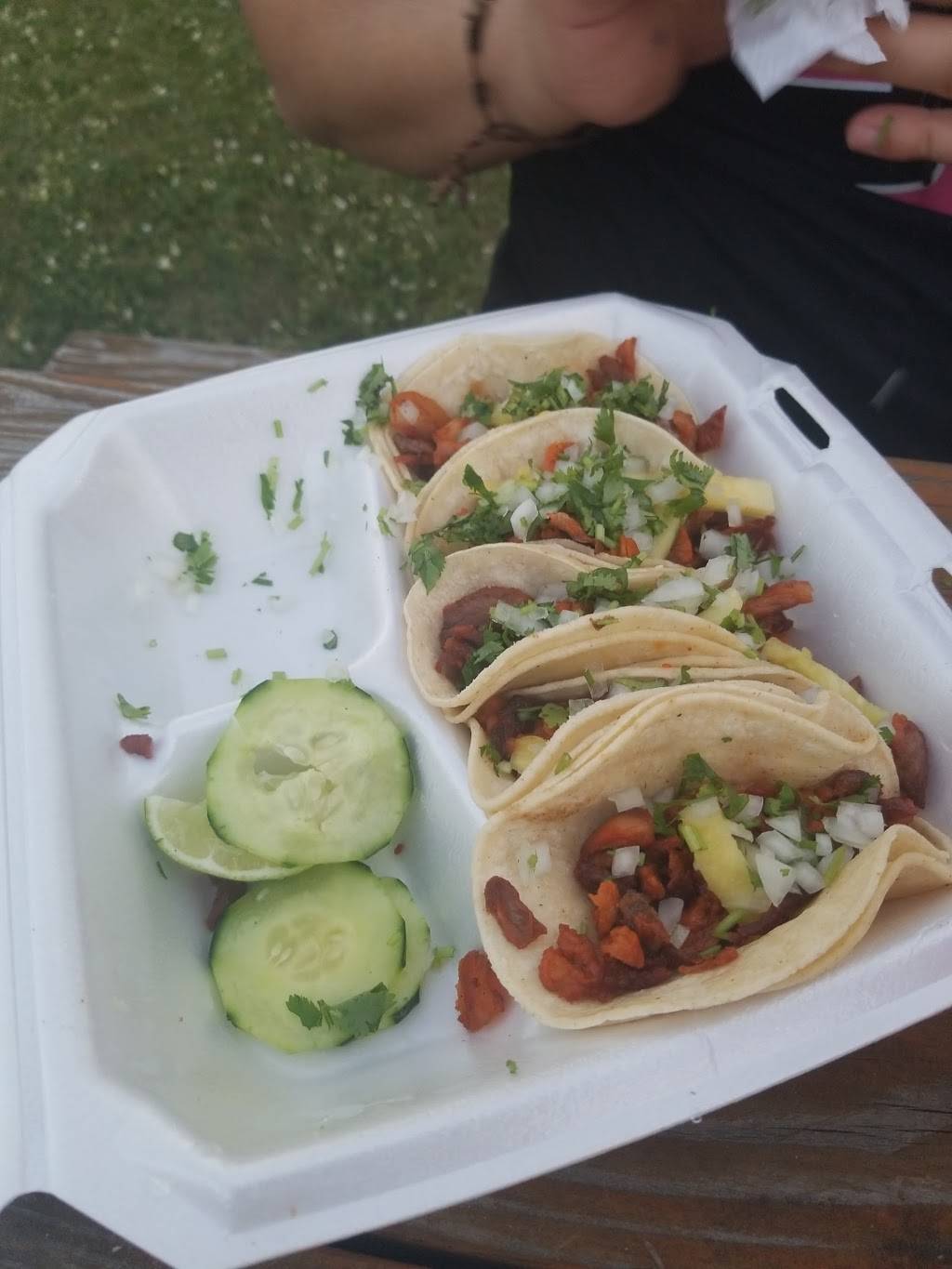 Tacos El Divino 1 | restaurant | 8000 N Federal Blvd, Westminster, CO 80031, USA | 7206200335 OR +1 720-620-0335