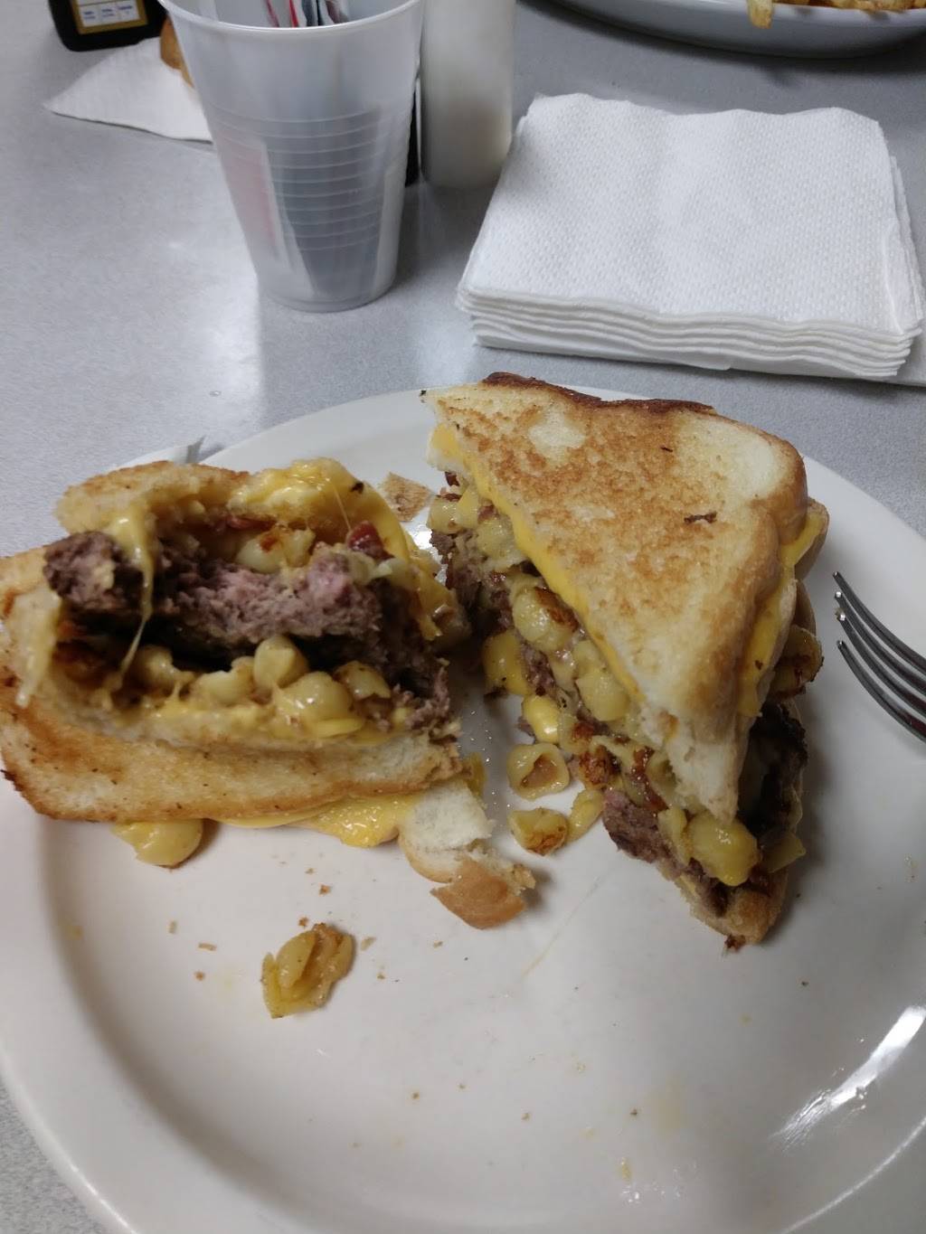 Lost Wages | restaurant | 120 Main St, Denison, IA 51442, USA | 7122638334 OR +1 712-263-8334