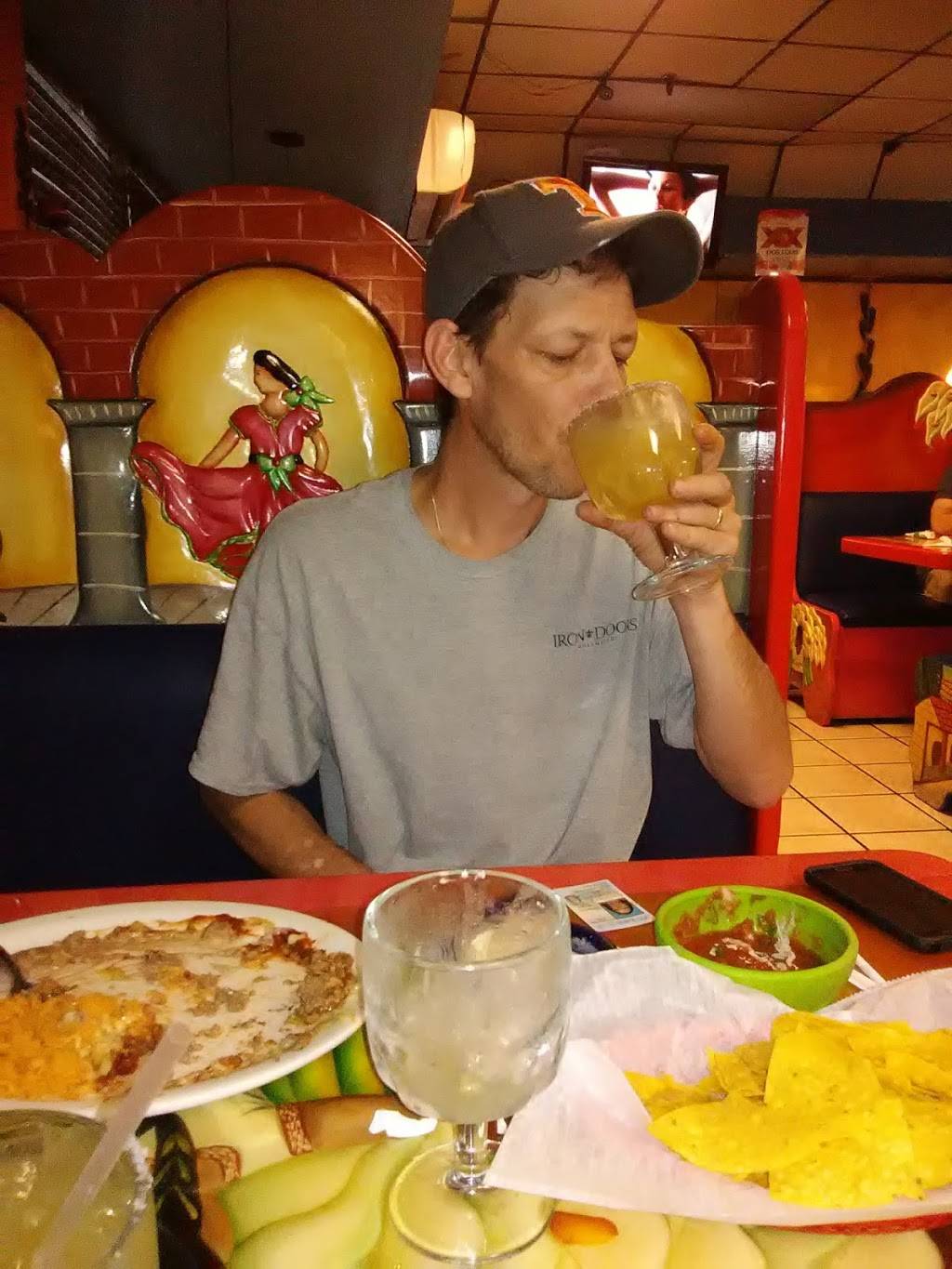 Azul Tequila Mexican Grill | restaurant | 11242 Kingston Pike, Knoxville, TN 37934, USA | 8656752511 OR +1 865-675-2511