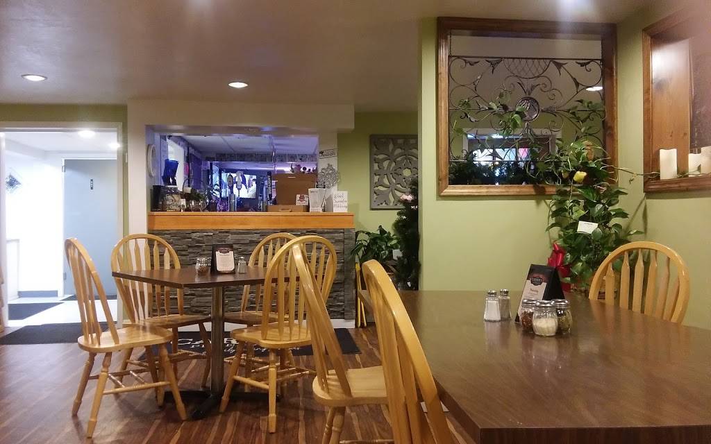 Carsons Pizzeria & Bar | meal delivery | 11613 US-11, Adams Center, NY 13606, USA | 3152030107 OR +1 315-203-0107