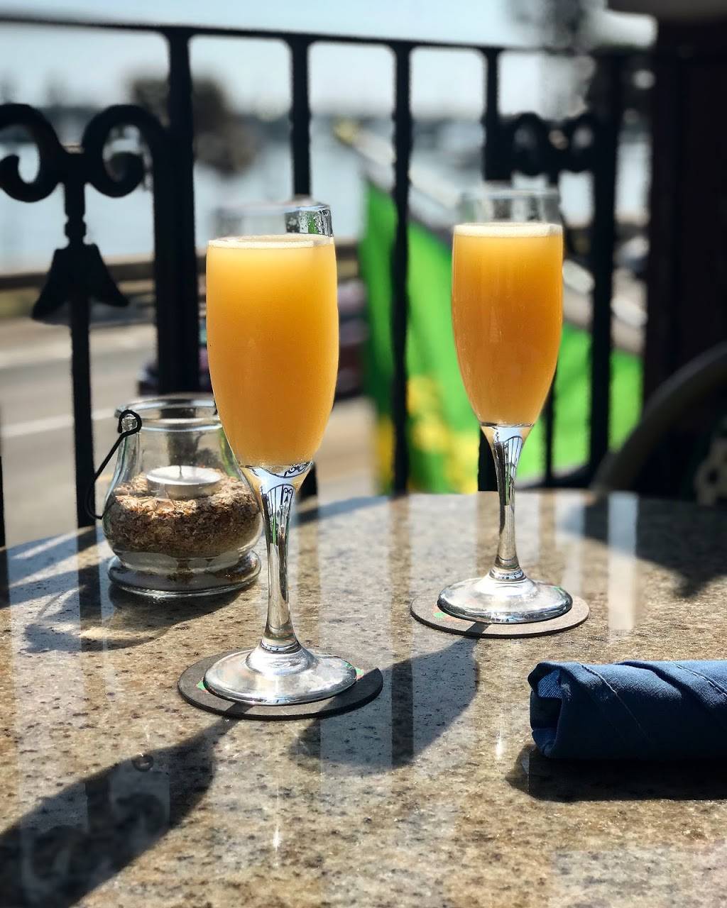 Meehans Irish Pub & Seafood House | restaurant | 20 Avenida Menendez, St. Augustine, FL 32084, USA | 9048101923 OR +1 904-810-1923