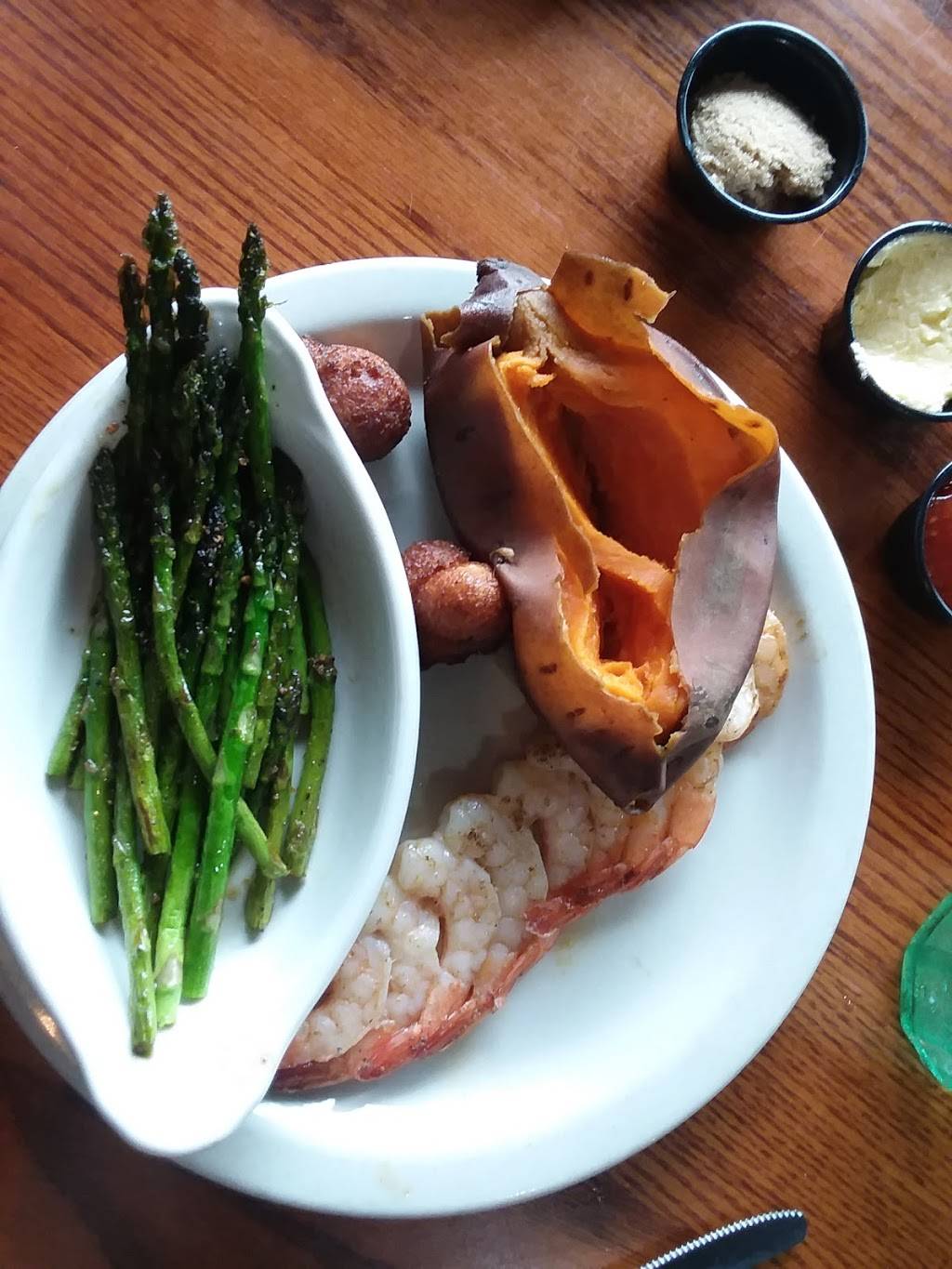 Mallards Restaurant | restaurant | 19720 E Main St, Huntingdon, TN 38344, USA | 7319860400 OR +1 731-986-0400