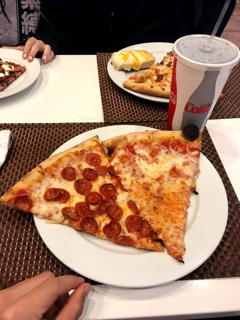 Boccone Pizzeria & Ristorante | restaurant | 229 Middle Country Rd, Selden, NY 11720, USA | 6313203387 OR +1 631-320-3387