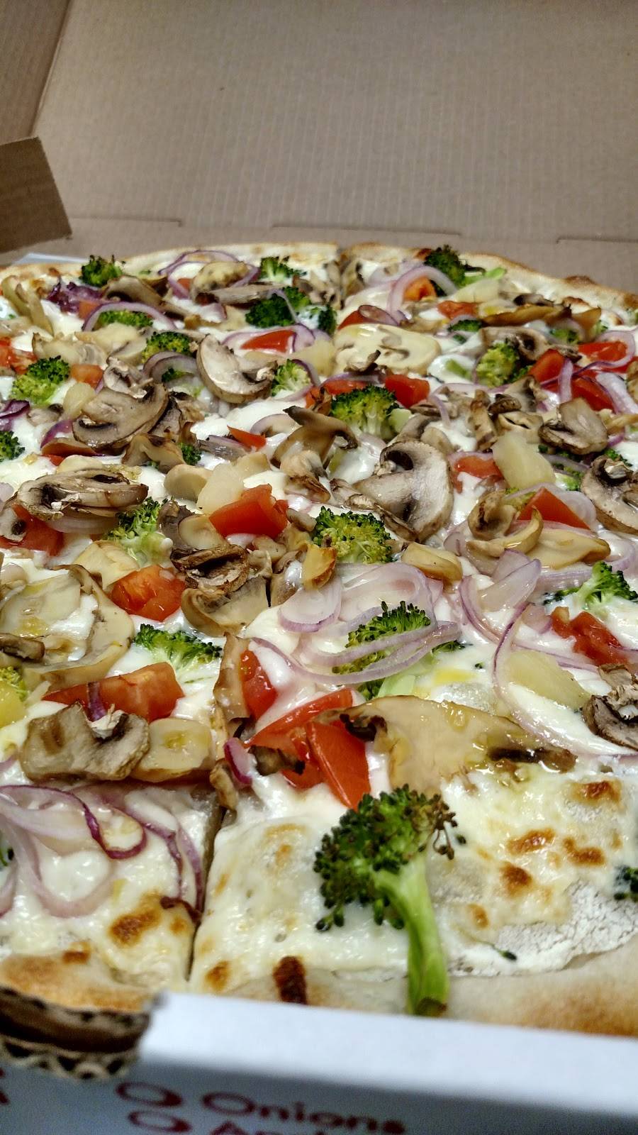 Vinnys Italian Grill & Pizzeria | restaurant | 7835 Dolleys Ct, King George, VA 22485, USA | 5407756960 OR +1 540-775-6960