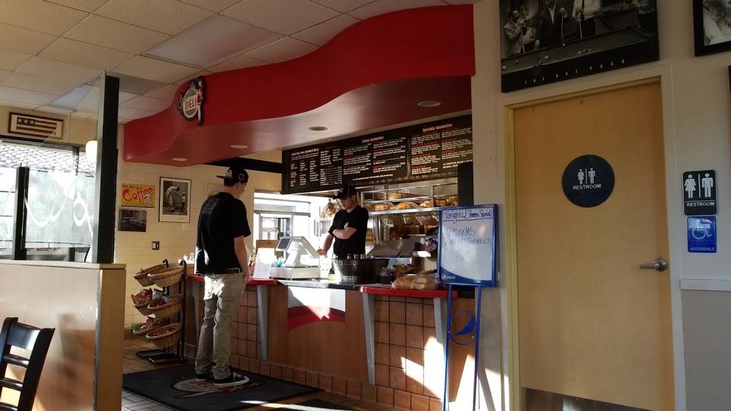 Sprankles Deli | restaurant | 155 Military E, Benicia, CA 94510, USA | 7072976119 OR +1 707-297-6119