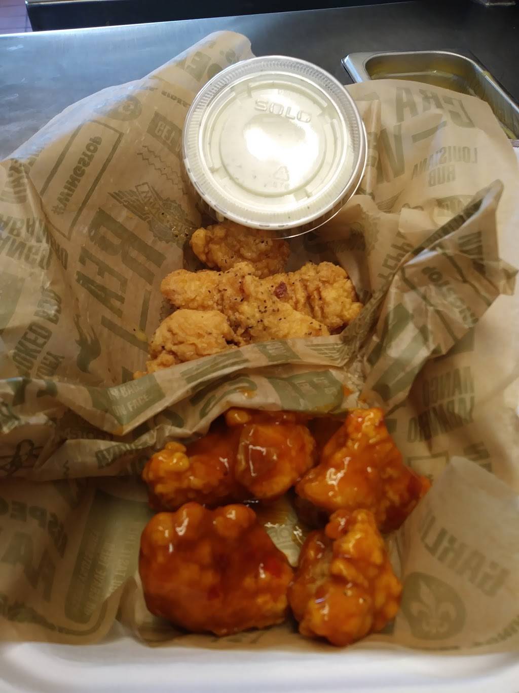 Wingstop | restaurant | 7659 New Hampshire Ave, Takoma Park, MD 20912, USA | 2406415852 OR +1 240-641-5852