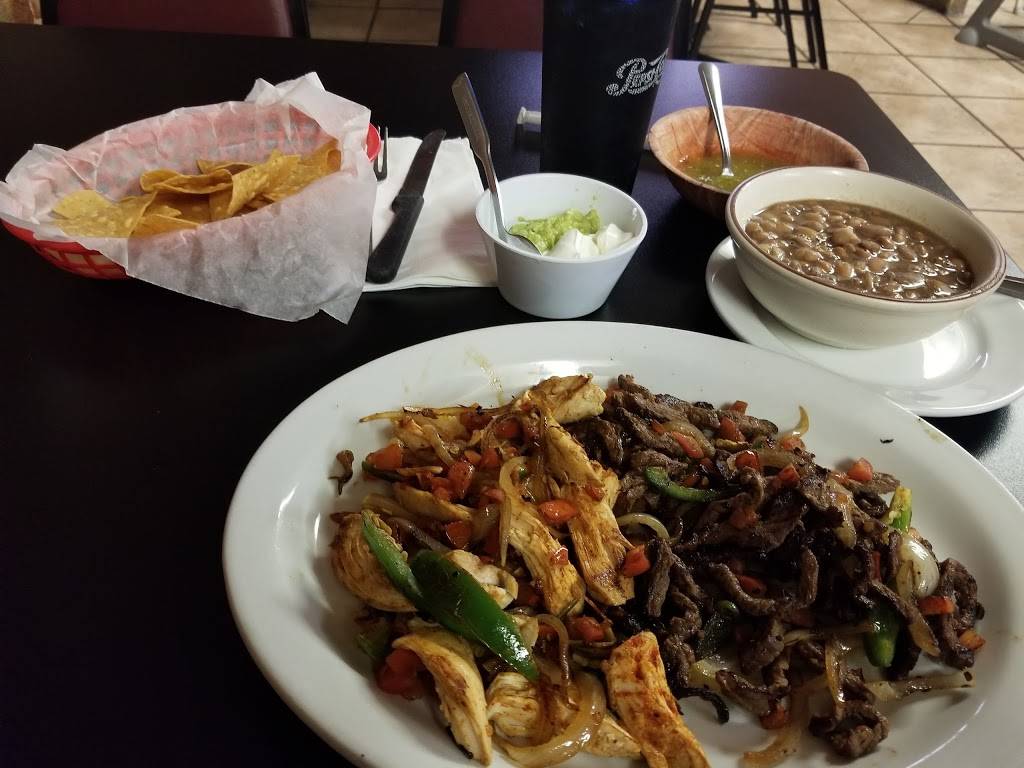La Esperanza | restaurant | 12786 Railroad Dr, Cutler, CA 93615, USA | 5595282414 OR +1 559-528-2414