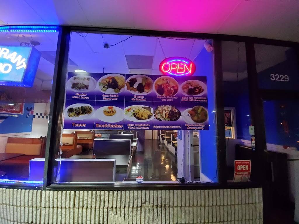 Restaurante Antojitos Latinos | restaurant | 3229 Brinkley Rd, Temple Hills, MD 20748, USA | 3013833395 OR +1 301-383-3395