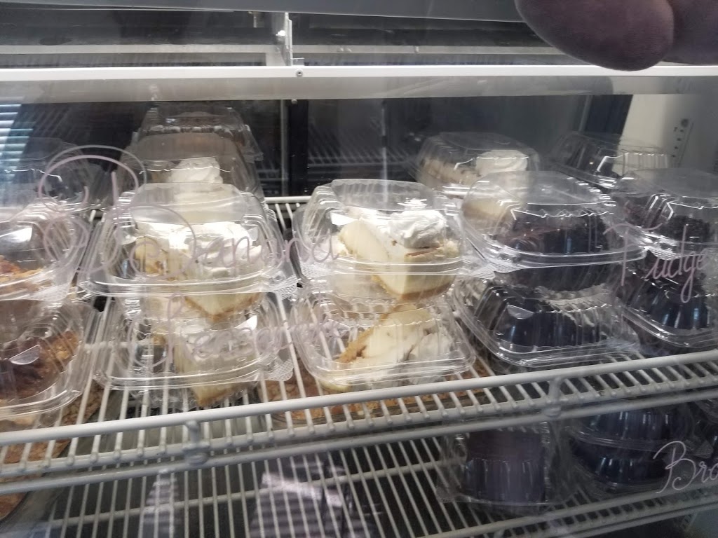 Gulf Coast Seafood Market and Restaurant | restaurant | 2250 W 9 Mile Rd, Pensacola, FL 32534, USA | 8509693299 OR +1 850-969-3299