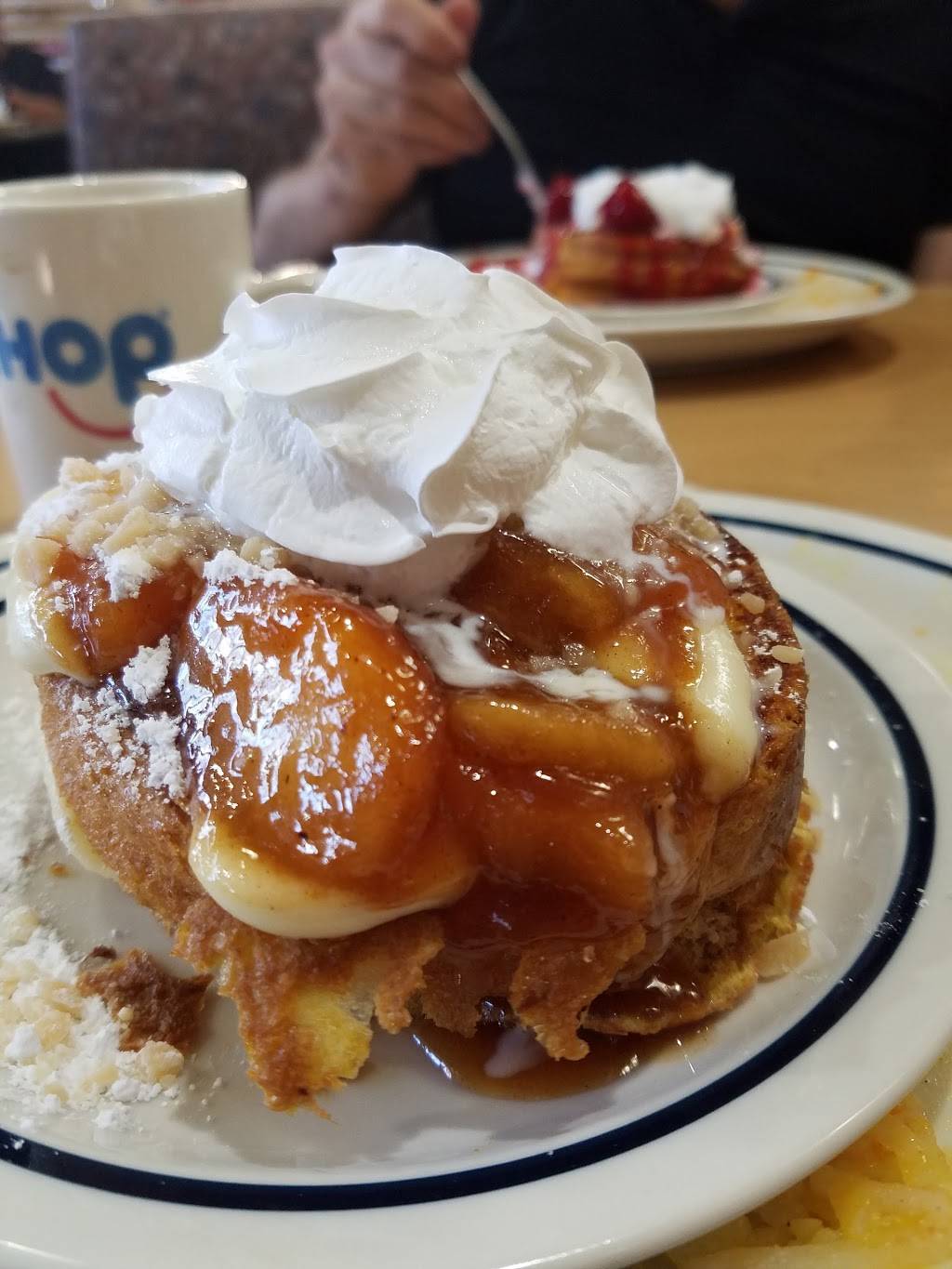 IHOP | restaurant | 12585 Central Ave, Chino, CA 91710, USA | 9096131595 OR +1 909-613-1595