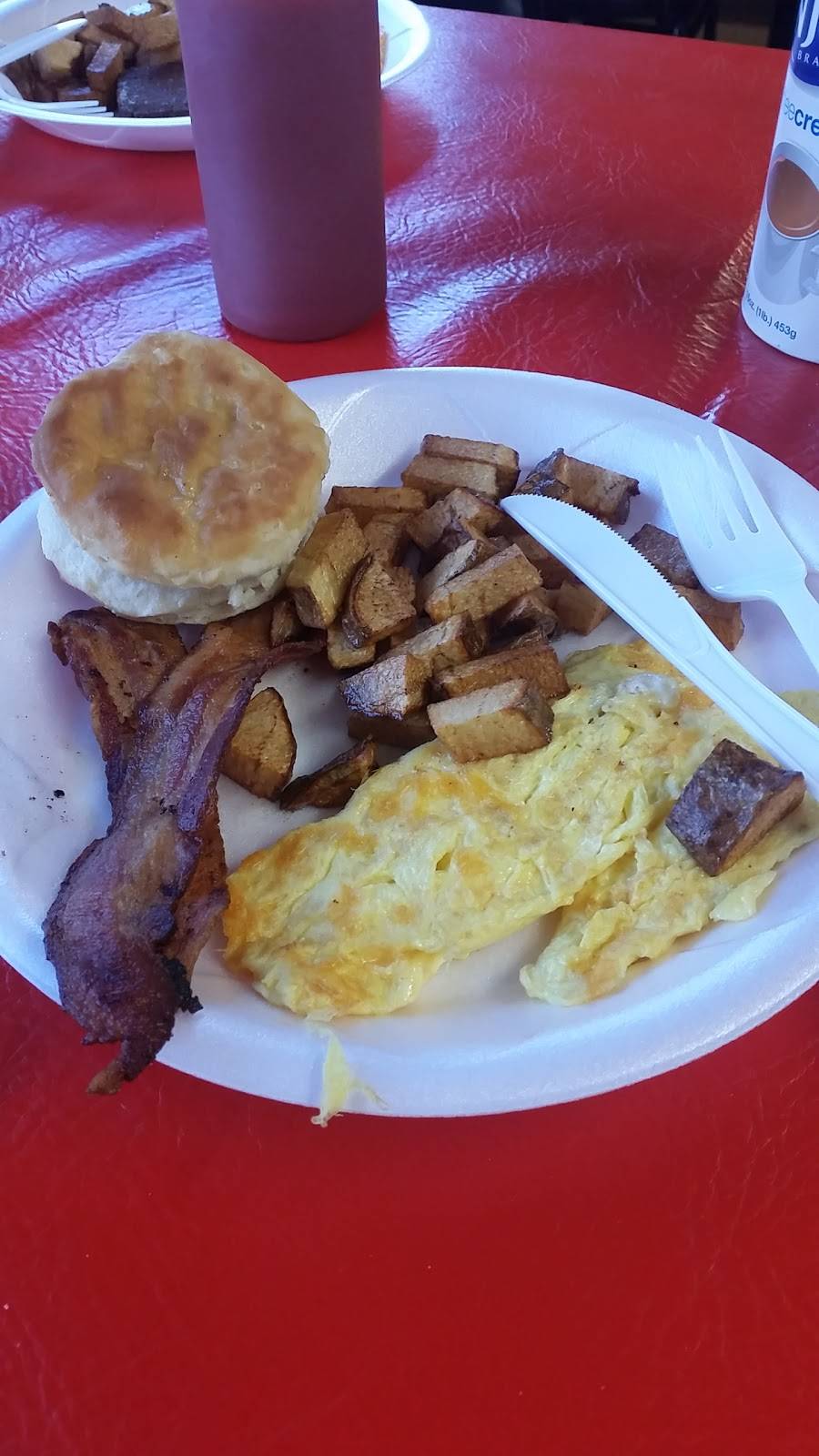 Balls Grill | restaurant | 901 Bessemer City Rd, Gastonia, NC 28052, USA | 7042155588 OR +1 704-215-5588