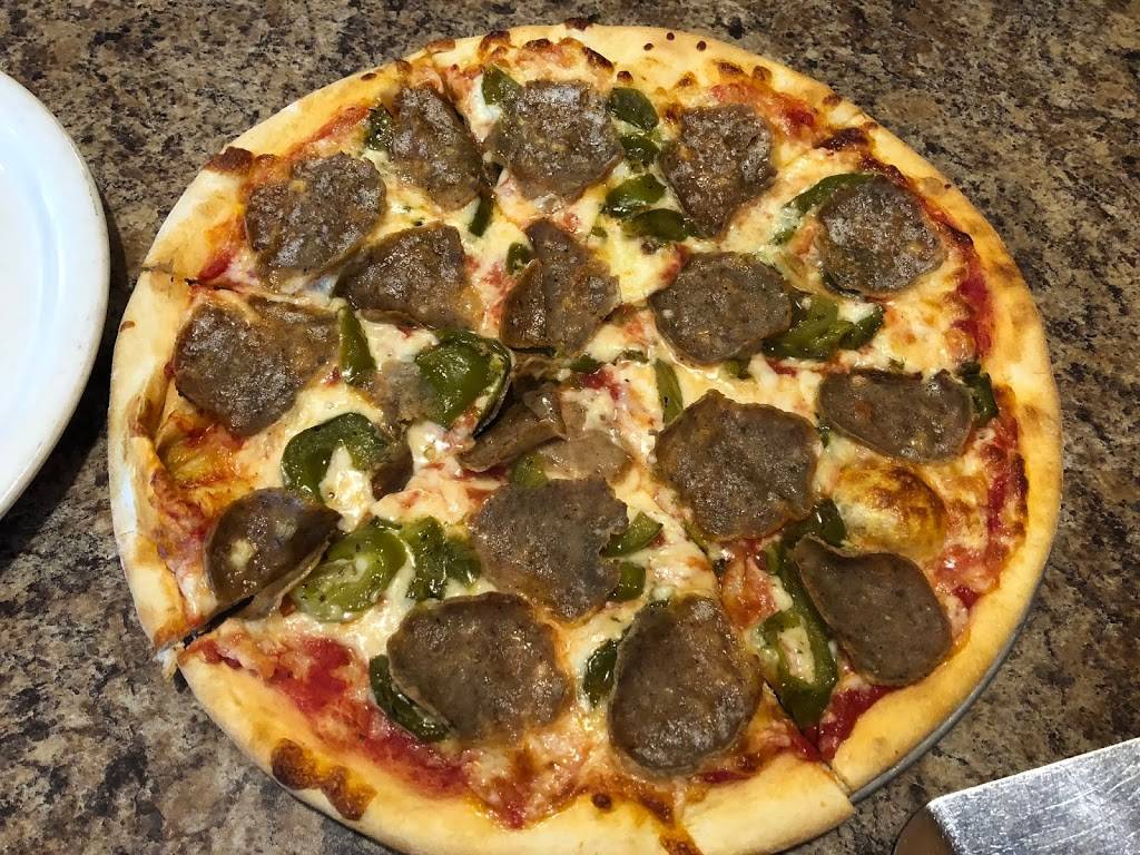 Michelangelos Pizzeria & Ristorante | restaurant | 465 Court St, Binghamton, NY 13904, USA | 6077244045 OR +1 607-724-4045