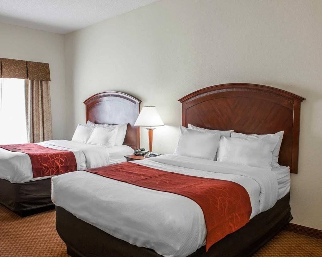 Comfort Suites near Indianapolis Airport | restaurant | 2750 Fortune Cir W, Indianapolis, IN 46241, USA | 3174810700 OR +1 317-481-0700