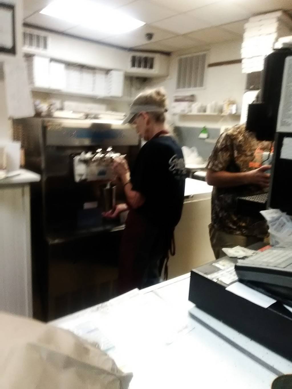 Smittys Pizza | restaurant | 500 Front St, Marietta, OH 45750, USA | 7403742280 OR +1 740-374-2280