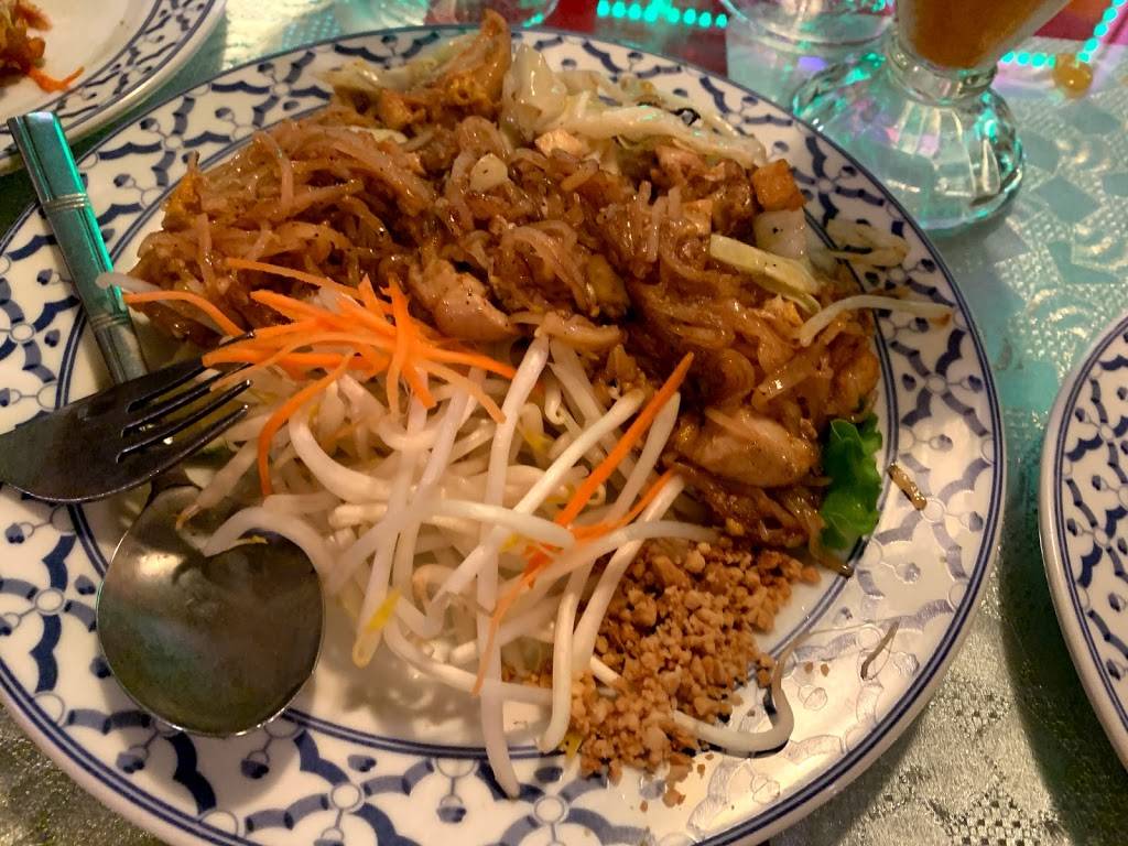 Lanna Thai Restaurant | restaurant | 1245 Noriega St, San Francisco, CA 94122, USA | 4156658080 OR +1 415-665-8080