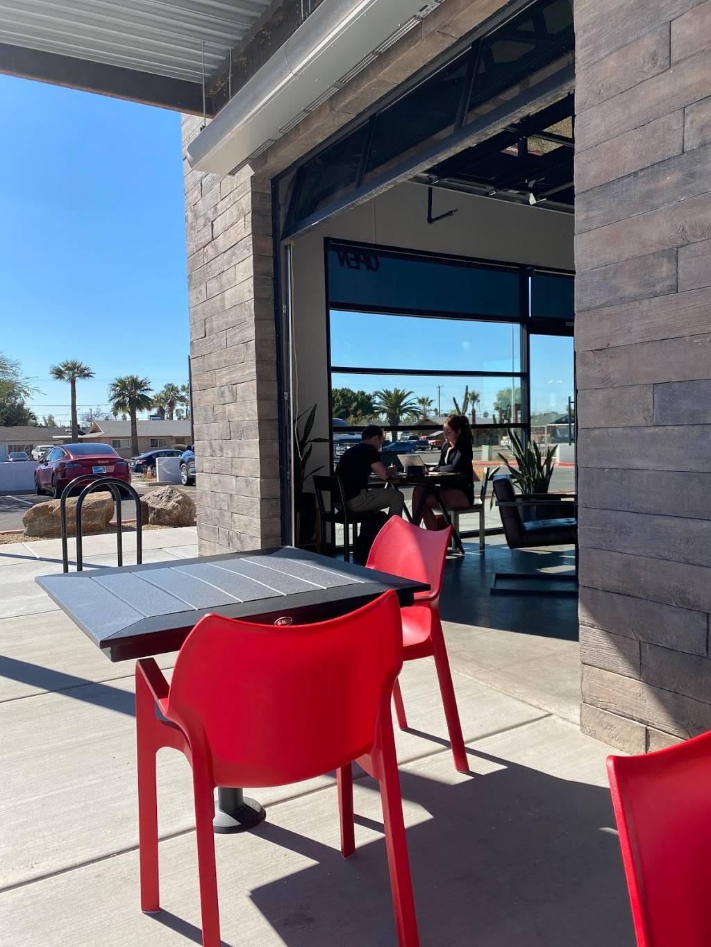 Black Rock Coffee Bar | bakery | 8760 E Thomas Rd, Scottsdale, AZ 85251, USA | 4806602862 OR +1 480-660-2862