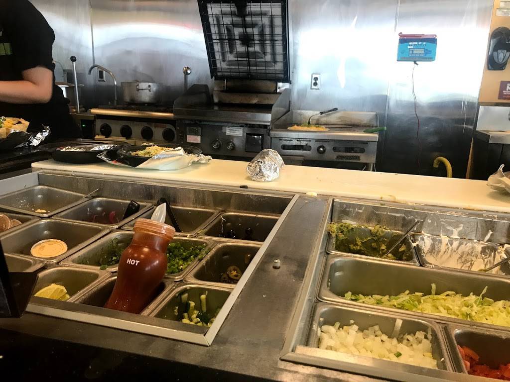 Moes Southwest Grill | restaurant | 225 Palm Bay Rd NE, West Melbourne, FL 32904, USA | 3216768811 OR +1 321-676-8811