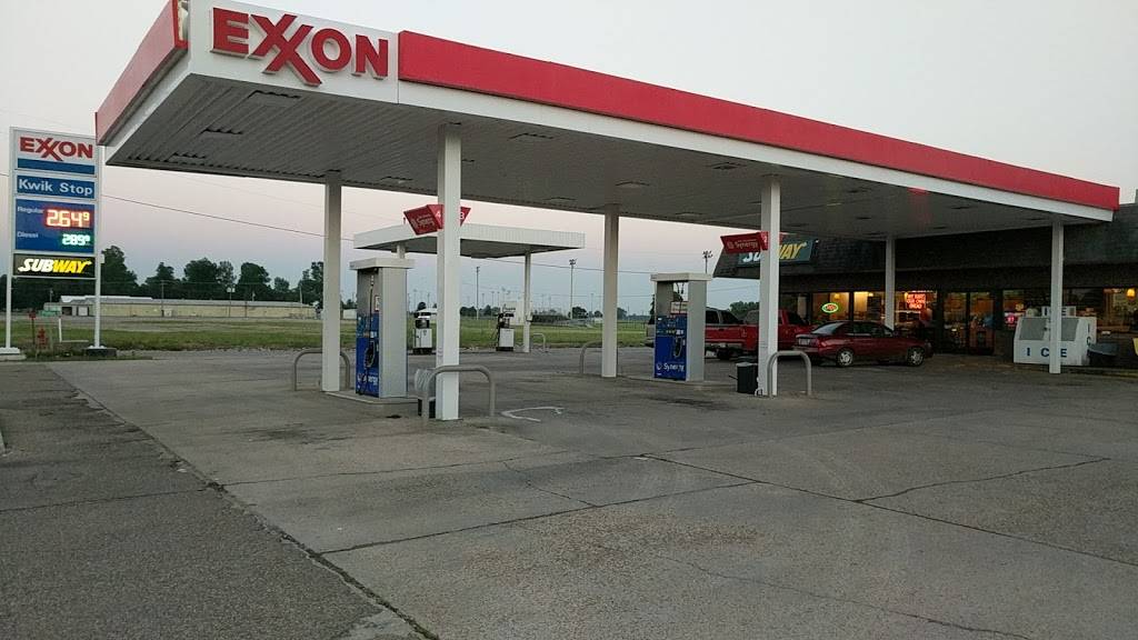 Subway | restaurant | 218 E 9th St, Rector, AR 72461, USA | 8707832253 OR +1 870-783-2253