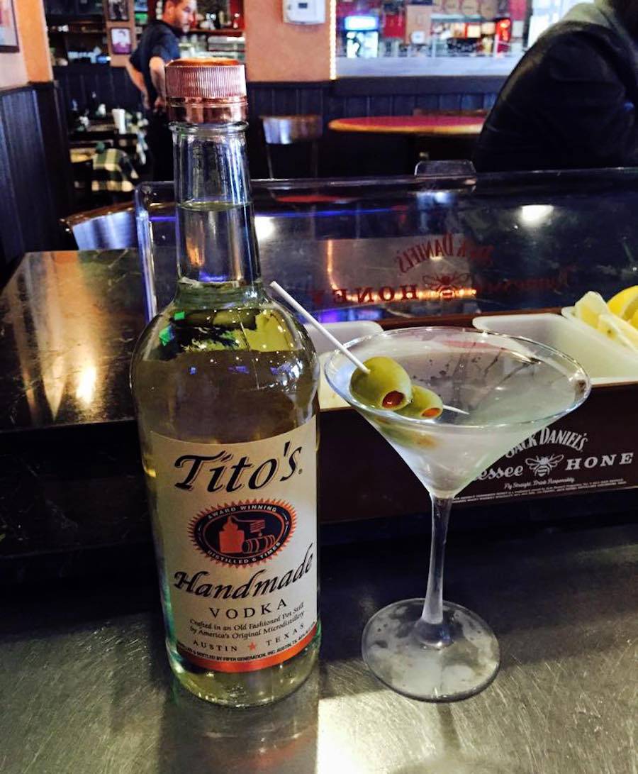 Joes Place | night club | 23600 Rockfield Blvd #2p, Lake Forest, CA 92630, USA | 9499512612 OR +1 949-951-2612