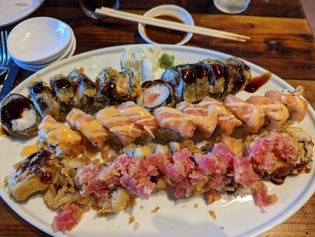 Captain Hooks Best Sushi/Best Pho/Best Thai | restaurant | 2612 Santa Barbara Blvd Suite 12-13, Cape Coral, FL 33914, USA | 2396738138 OR +1 239-673-8138