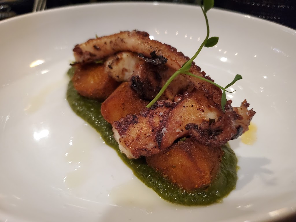 Amaru | restaurant | 1904 W North Ave, Chicago, IL 60622, USA | 7736879790 OR +1 773-687-9790