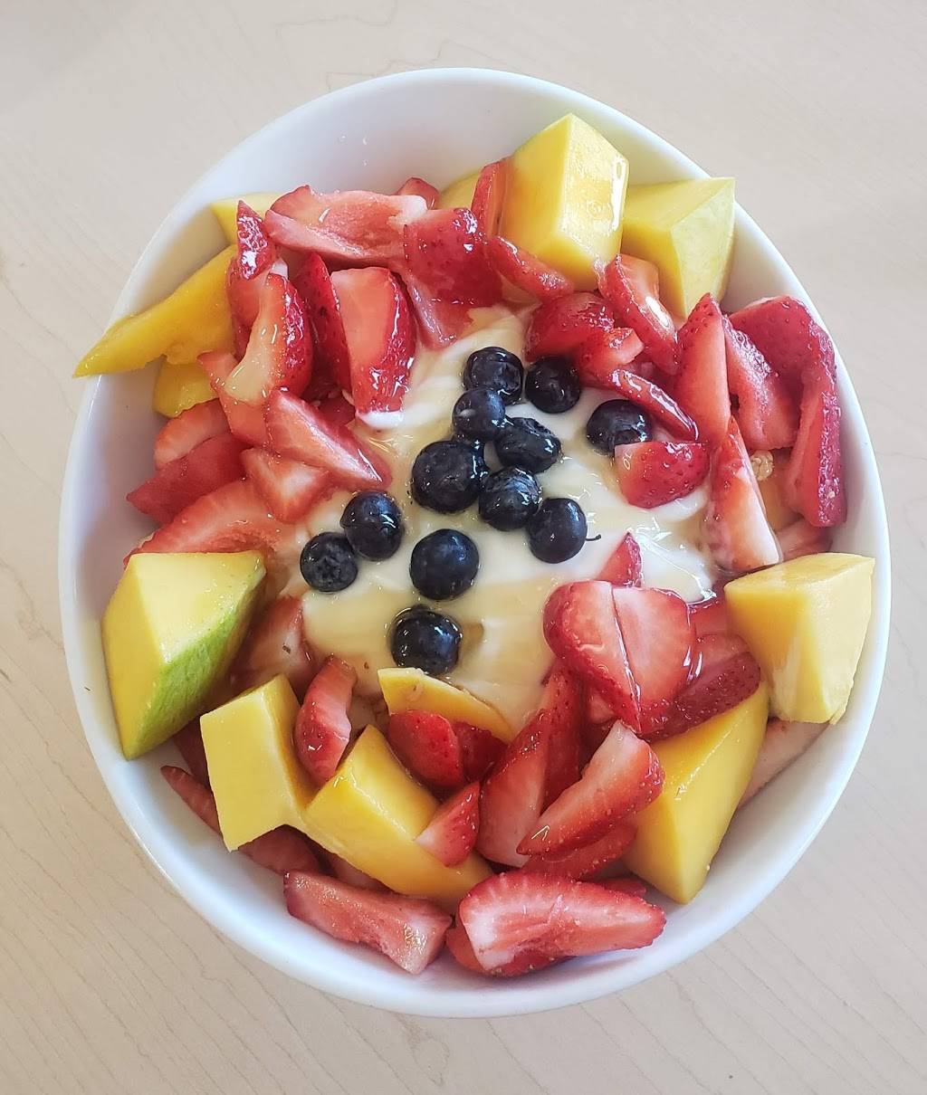 LIV Juice Bar and Smoothies | meal takeaway | 1251 University Ave, San Diego, CA 92103, USA | 6196883997 OR +1 619-688-3997