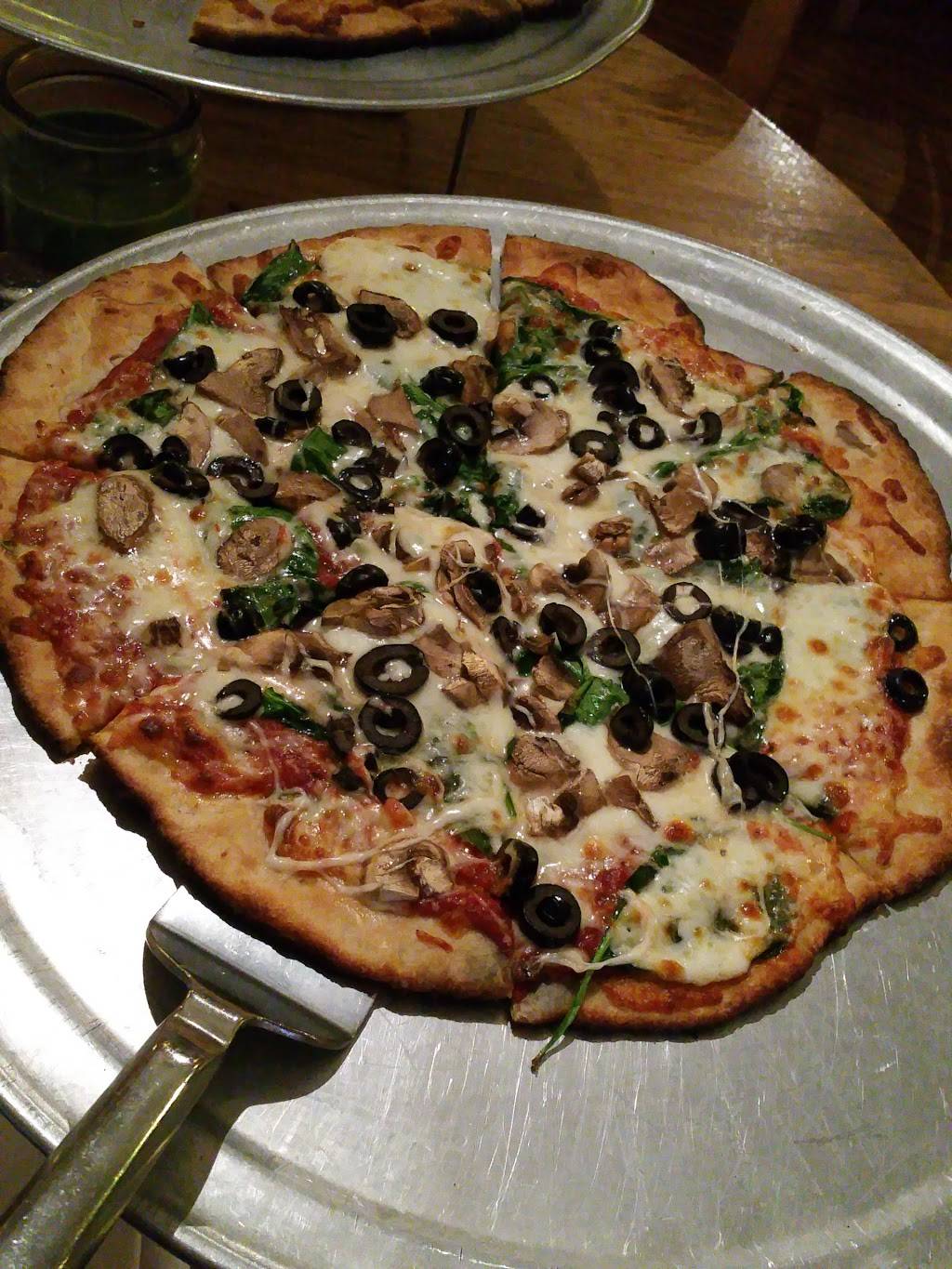 Silverbird Woodfired | restaurant | 133 E Elm St, Penn Yan, NY 14527, USA | 3155365892 OR +1 315-536-5892