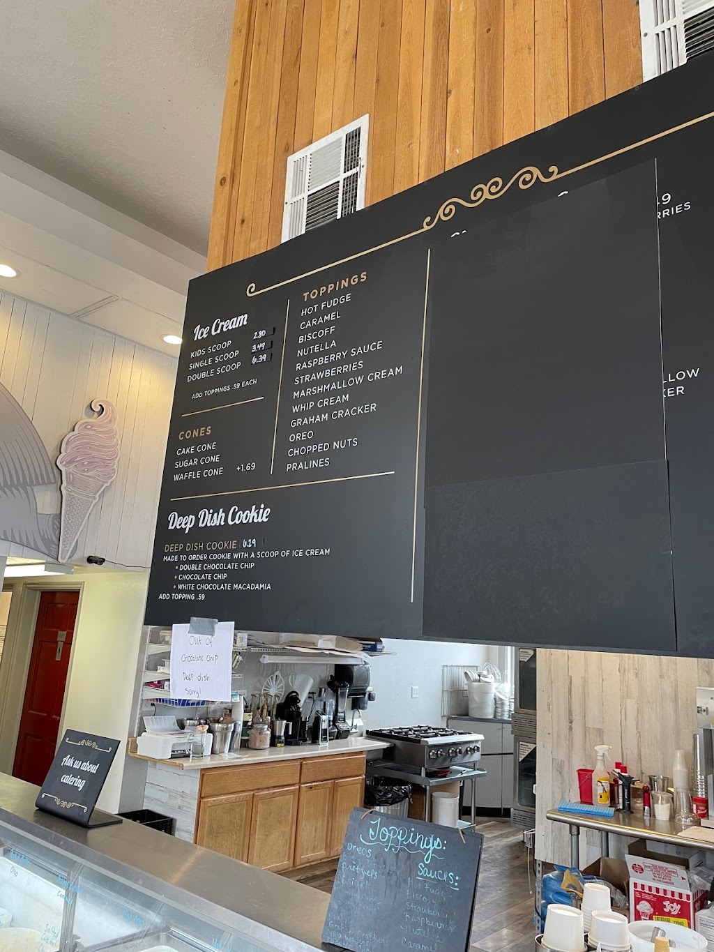 Palette Bakery & Ice Cream Parlor | bakery | 255 N Main St, Cedar City, UT 84721, USA | 4356693880 OR +1 435-669-3880