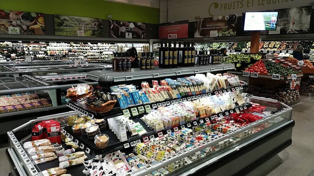 Avril Supermarché Santé Lévis | restaurant | 1218 Rue de la Concorde, Lévis, QC G6W 0M7, Canada | 4189035454 OR +1 418-903-5454