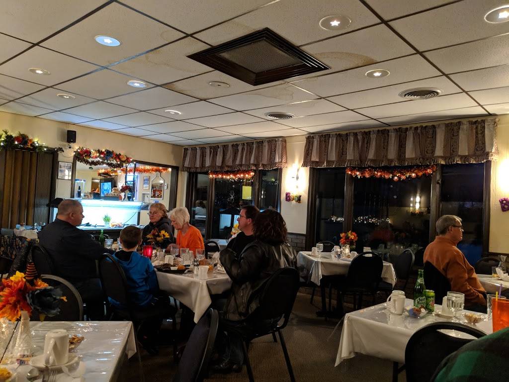 Lake Aire Supper Club | restaurant | County Hwy Y, Clintonville, WI 54929, USA | 7158232355 OR +1 715-823-2355