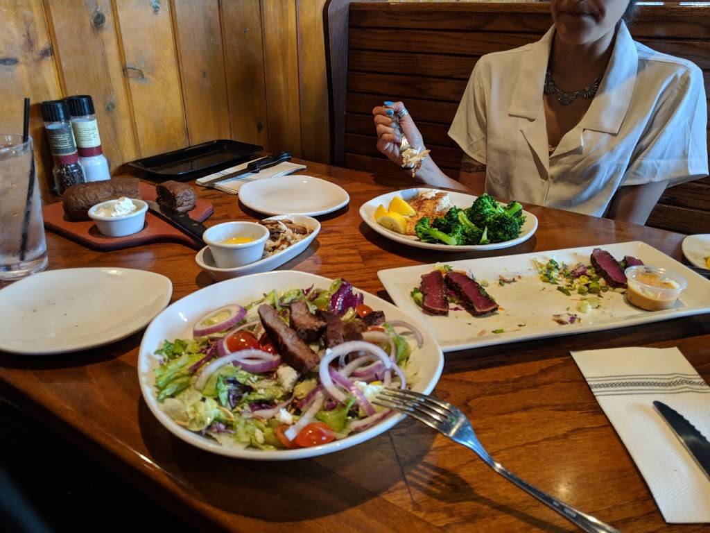 Outback Steakhouse | restaurant | 371 Gellert Blvd, Daly City, CA 94015, USA | 6507563691 OR +1 650-756-3691