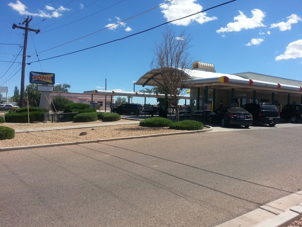 Sonic Drive-In | restaurant | 1520 E 2nd St, Winslow, AZ 86047, USA | 9282893508 OR +1 928-289-3508