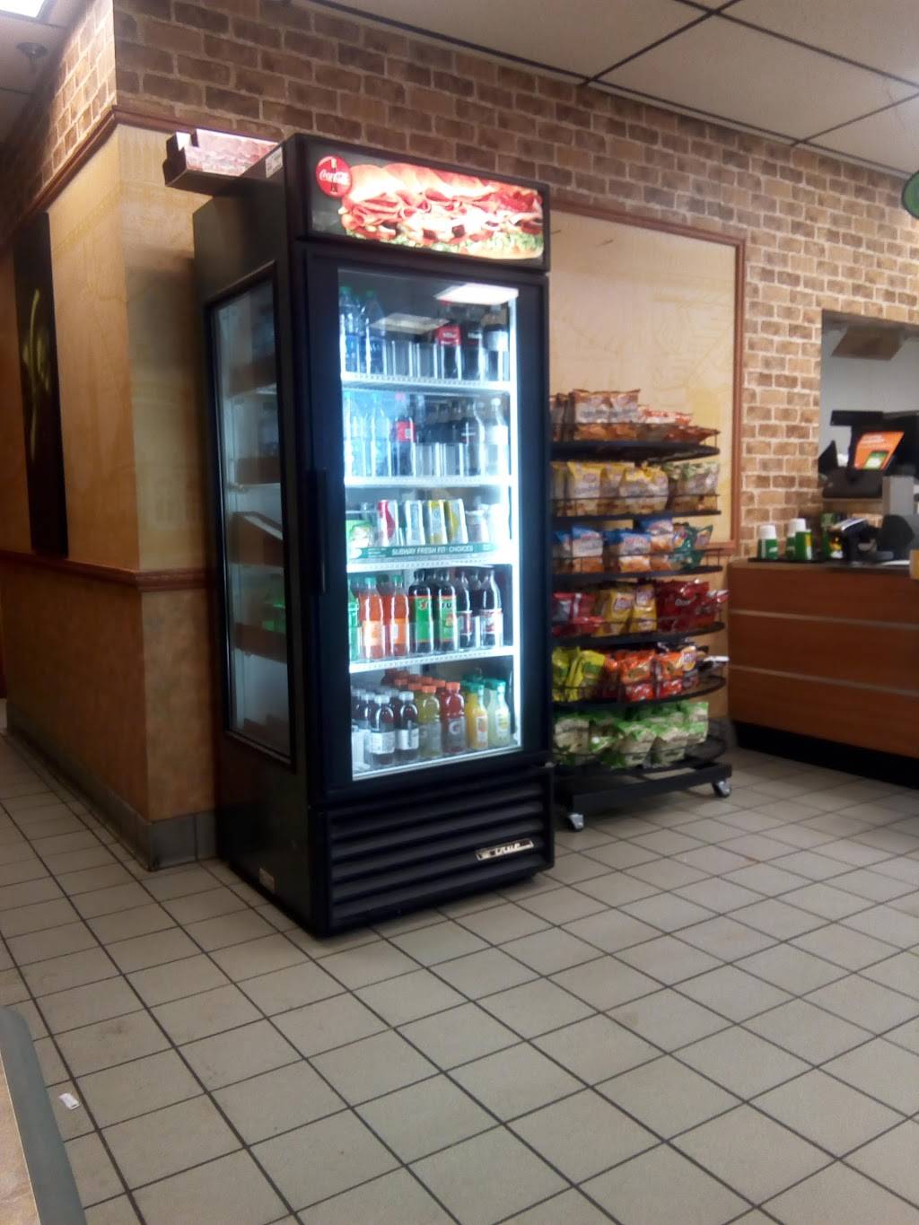 Subway | restaurant | 7036 US-64, Oakland, TN 38060, USA | 9014669818 OR +1 901-466-9818