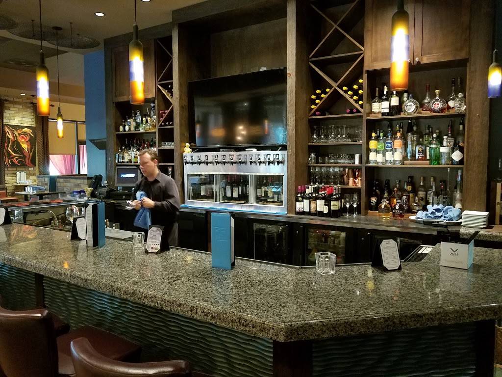 Capri Blu | restaurant | 10436 Craftsman Way, San Diego, CA 92127, USA | 8586735100 OR +1 858-673-5100