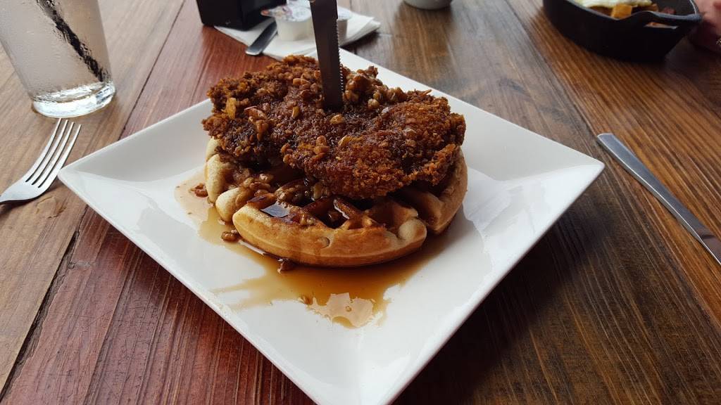 The Post at Lamar Park | restaurant | 411 Doddridge St #102, Corpus Christi, TX 78411, USA | 3614520907 OR +1 361-452-0907