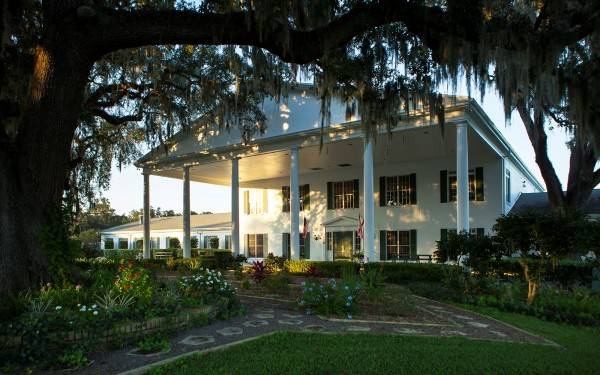 Golden Hills Country Club | restaurant | 4782 NW 80th Ave, Ocala, FL 34482, USA | 3526297980 OR +1 352-629-7980