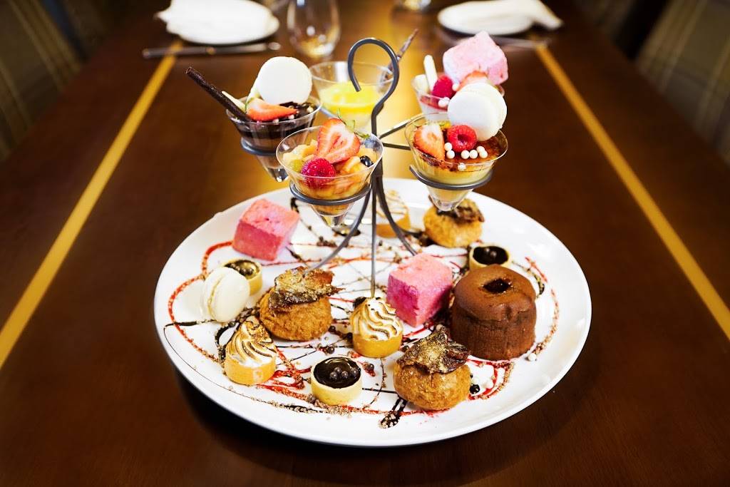 Castaway Burbank | restaurant | 1250 E Harvard Rd, Burbank, CA 91501, USA | 8188486691 OR +1 818-848-6691