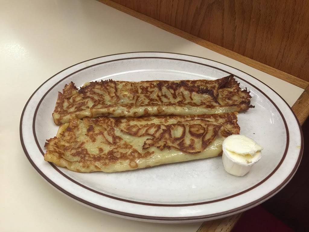 Swiss Alps | restaurant | 804 4th Ave W, Monroe, WI 53566, USA | 6083255900 OR +1 608-325-5900