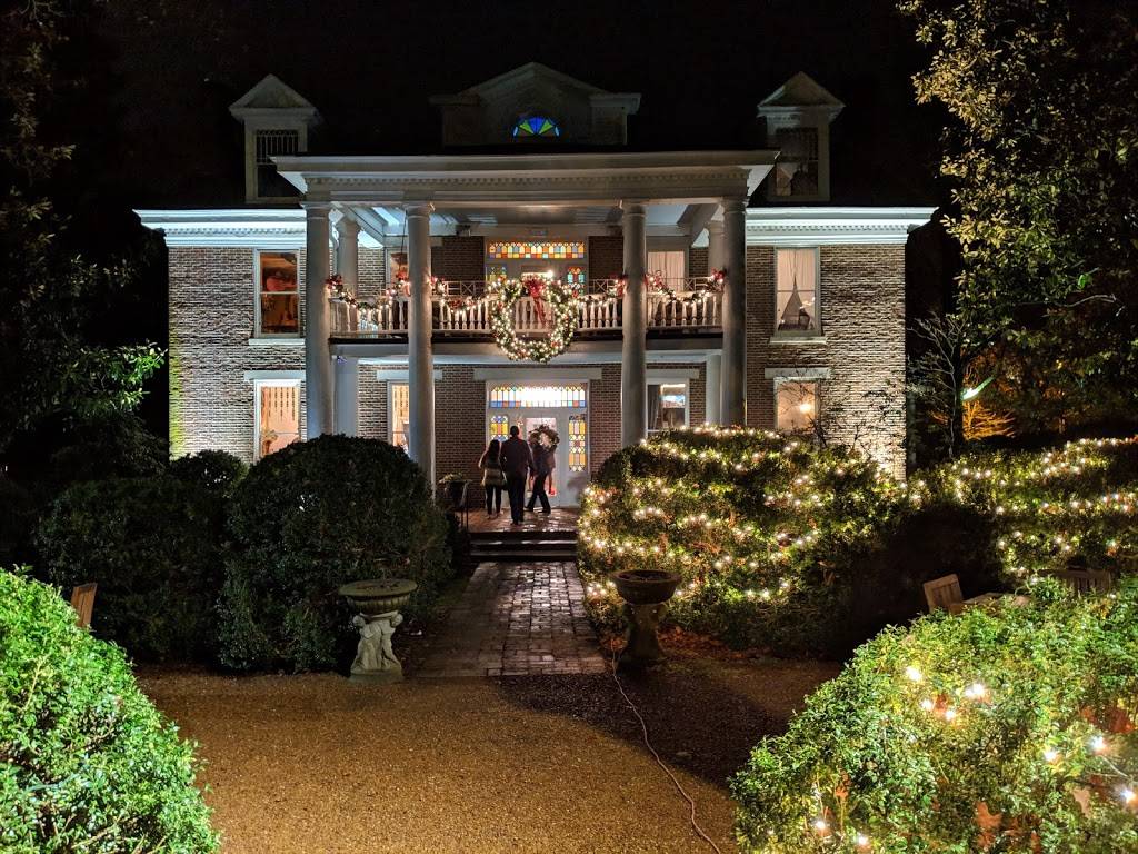 Homestead Manor | restaurant | 4683 Columbia Pike, Thompsons Station, TN 37179, USA | 6155386113 OR +1 615-538-6113