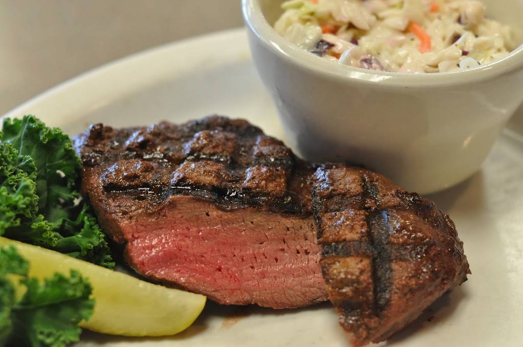 Legends Patio Grill and Bar | restaurant | 6910 N 102nd Cir, Omaha, NE 68122, USA | 4028841006 OR +1 402-884-1006