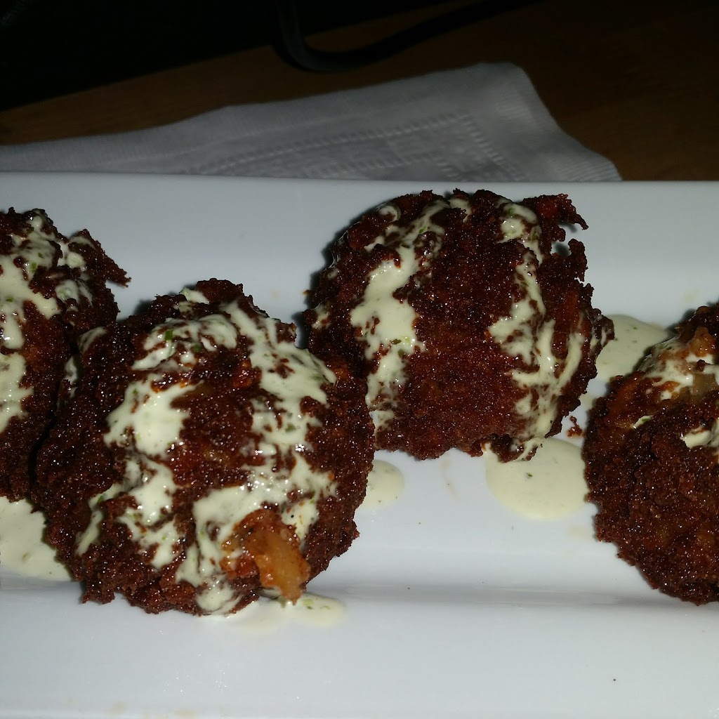 The River Kitchen and Bar | restaurant | 2909 N Sheffield Ave, Chicago, IL 60657, USA | 7739357500 OR +1 773-935-7500