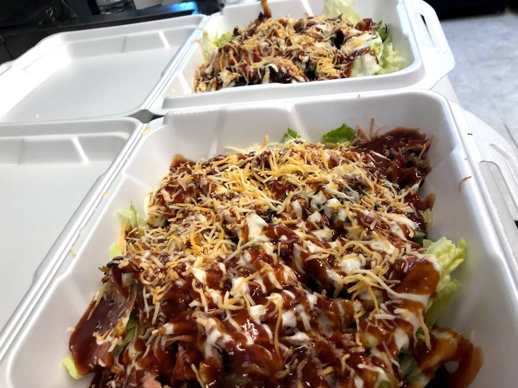 Vaughn’s Pit Stop BBQ | restaurant | 201 W College St, Bono, AR 72416, USA | 8703160702 OR +1 870-316-0702