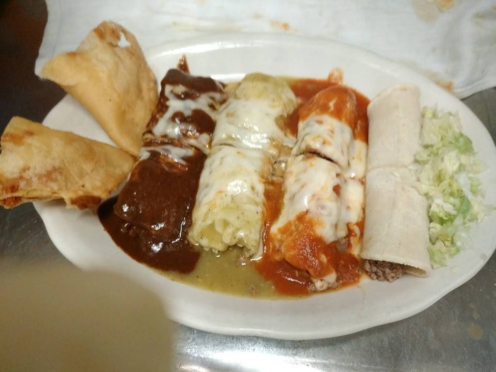 El Sarape | restaurant | 5 Commercial St, Braintree, MA 02184, USA | 7818438005 OR +1 781-843-8005