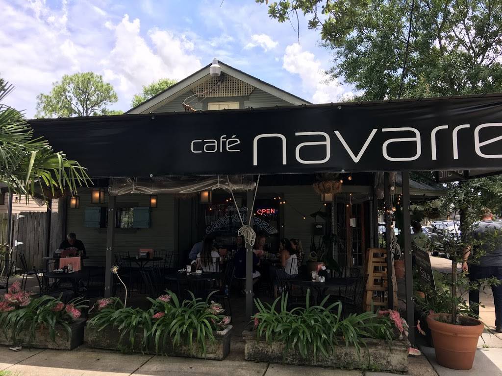 Café Navarre | restaurant | 800 Navarre Ave, New Orleans, LA 70124, USA | 5044838828 OR +1 504-483-8828