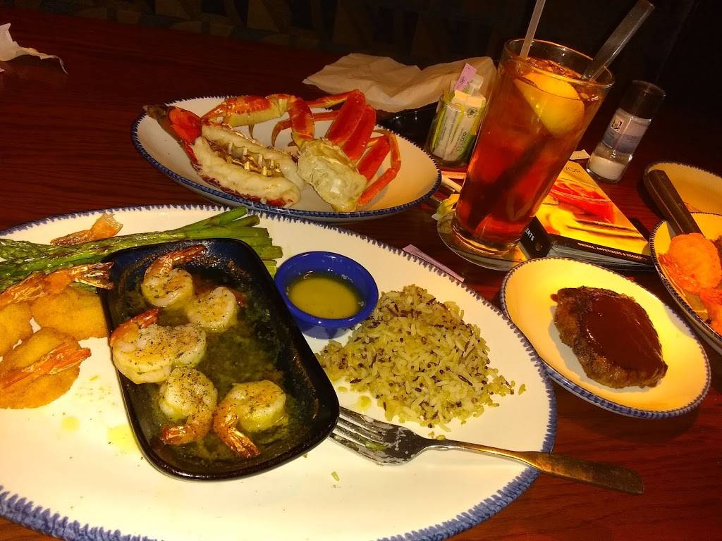 Red Lobster | restaurant | 1403 S Alma School Rd, Fiesta Mall, Mesa, AZ 85210, USA | 4806108701 OR +1 480-610-8701